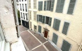 FLOYDROOM'S Pau chambre hôtes standing dans appartement partagé proche château